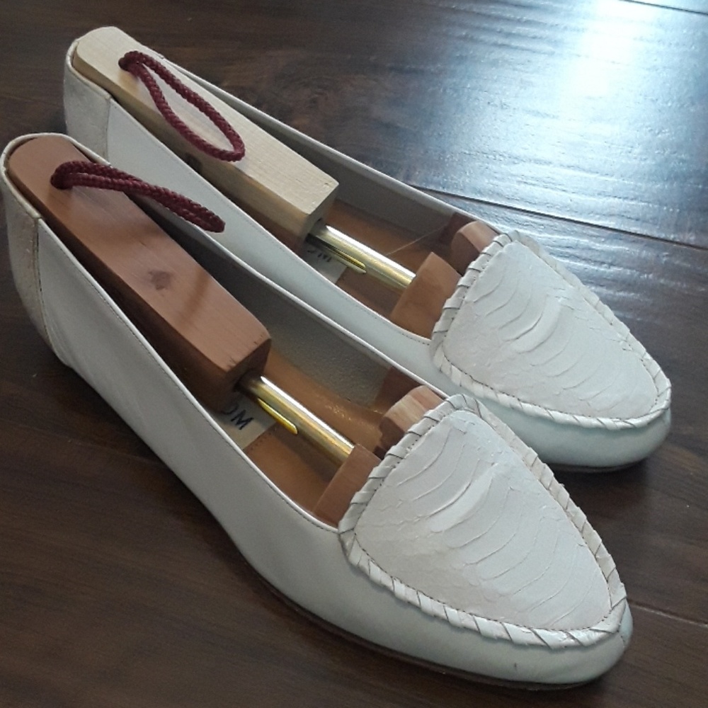 Nordstrom white leather shoes